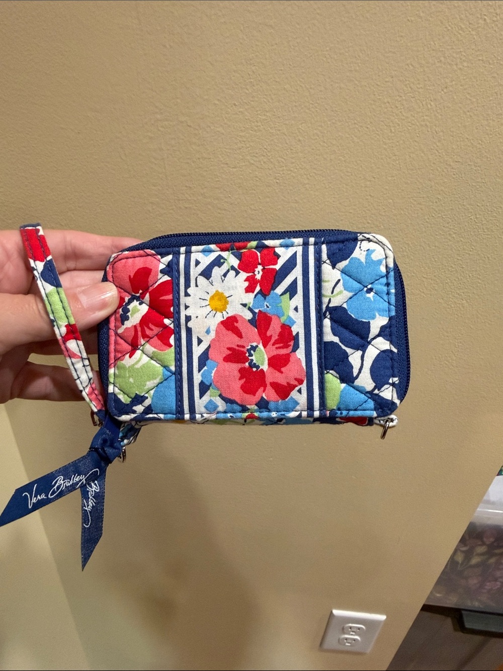 Vera Bradley small wristlet